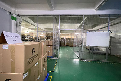  Armaz&eacute;m de mat&eacute;rias-primas